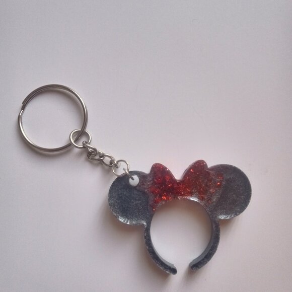 Red Glitter Bow Keychain - Picture 2 of 3